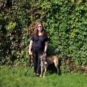 Meet your Posher, Beverly